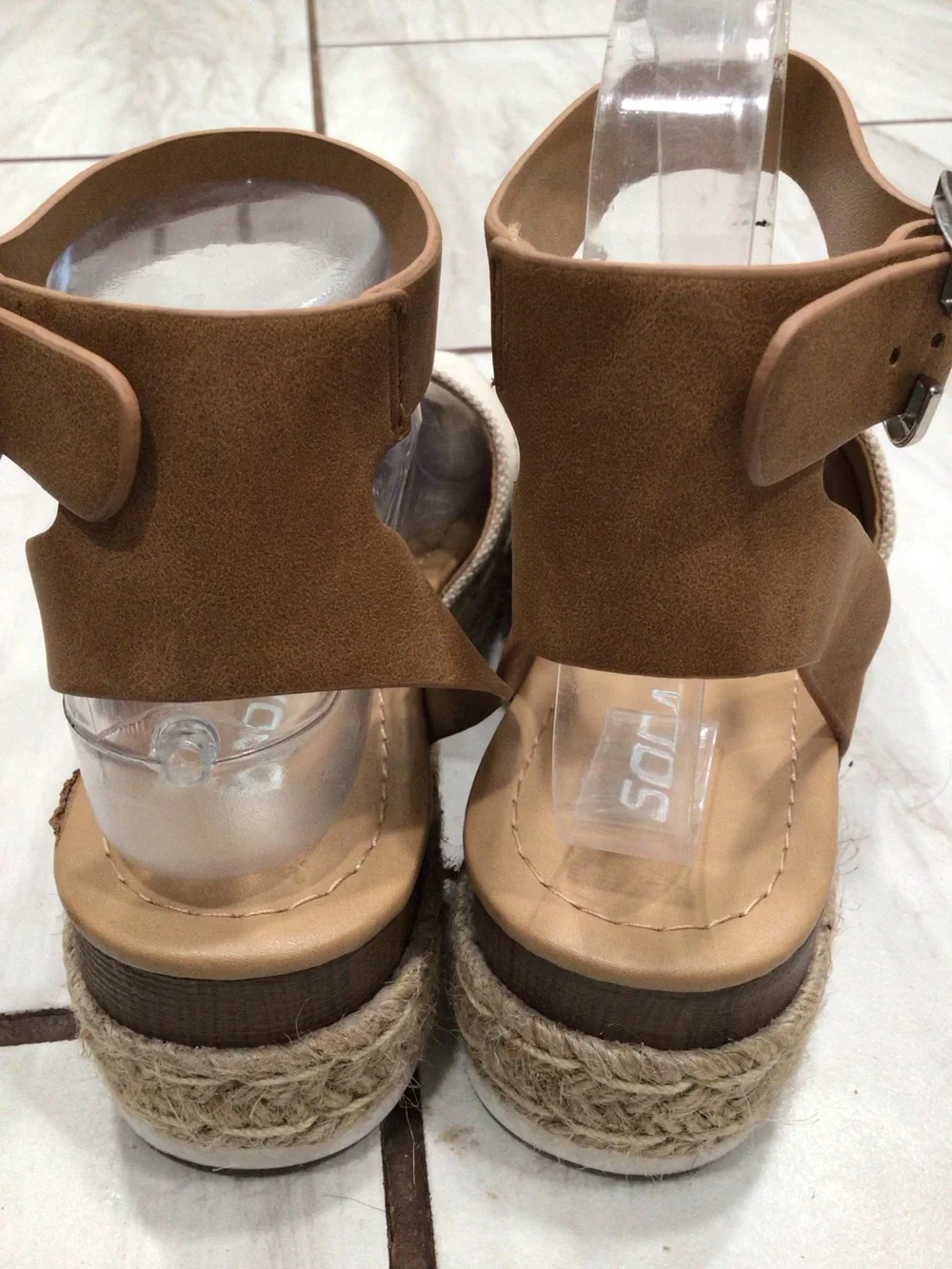 Soda TOPIC Espadrille Platform Wedge Sandals Beige Tan Canvas Women’s Size 7.5